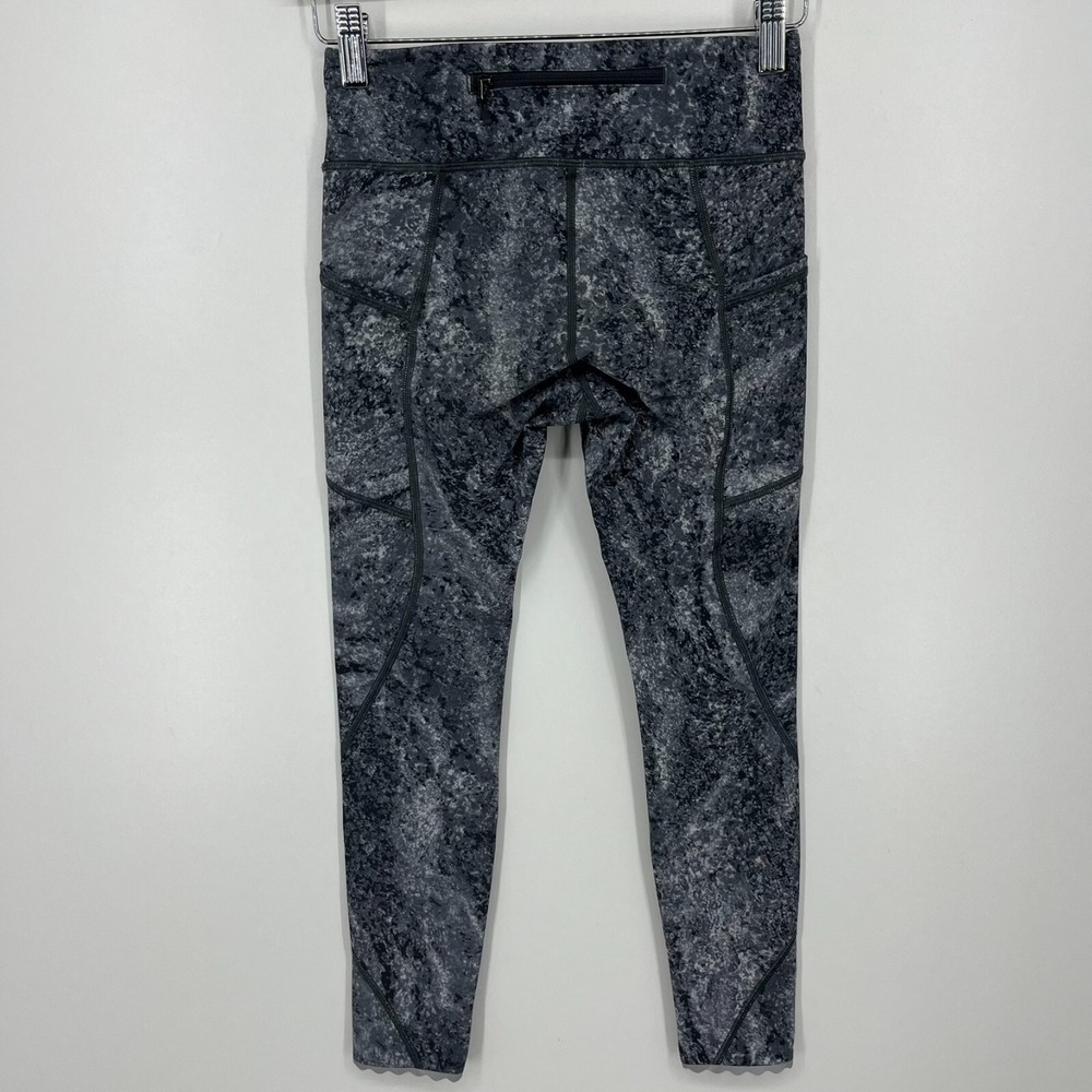 Lululemon Leggings Women's Size 4 Gray Ankle Splatter Print Yoga Gym